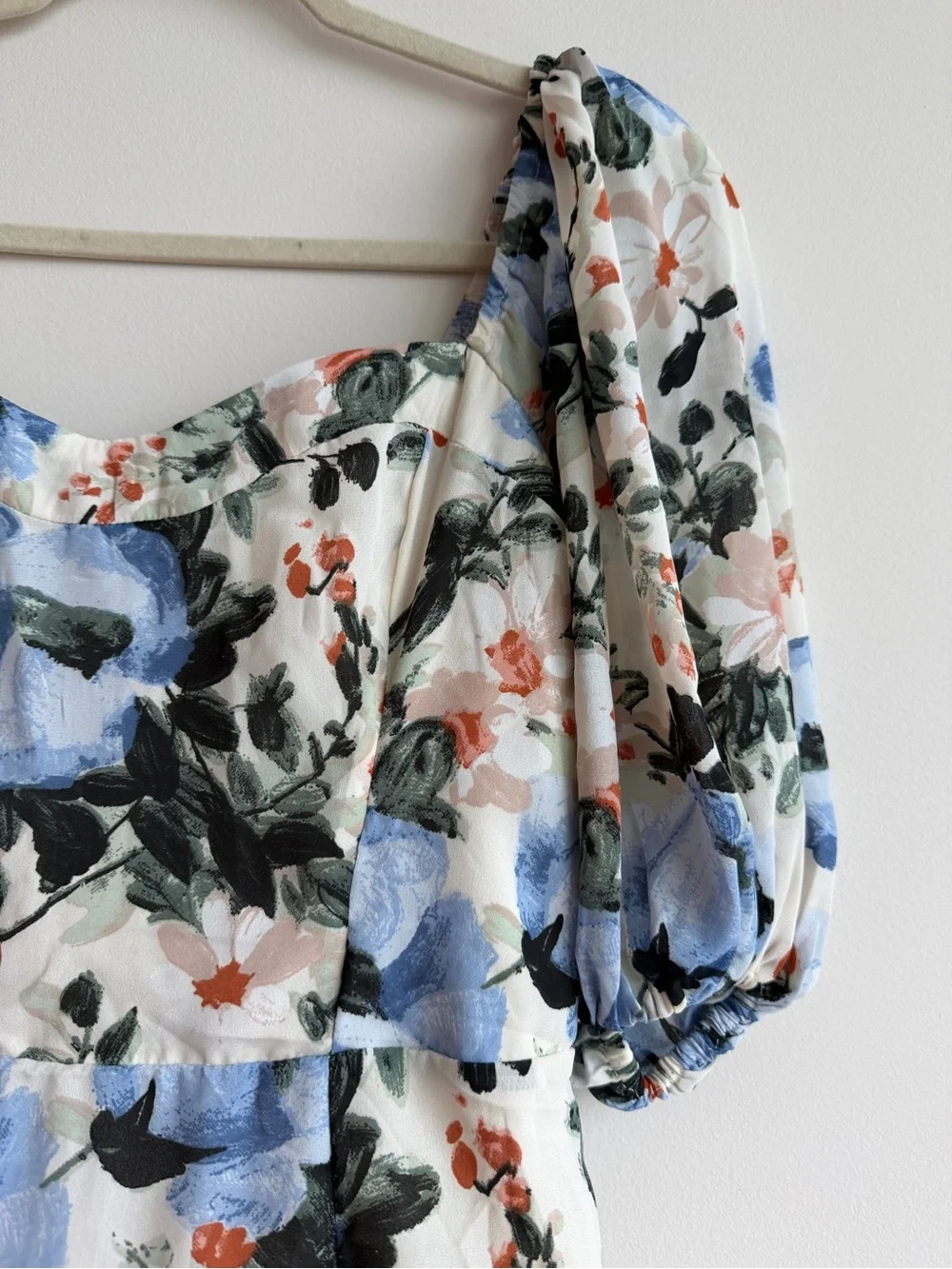 Abercrombie & Fitch lightweight floral